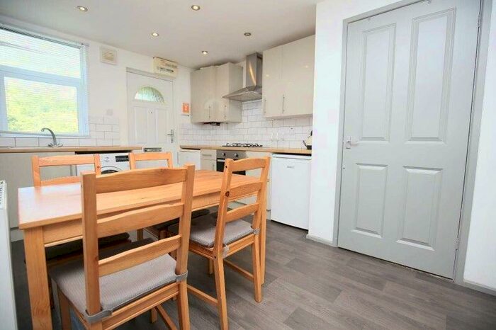 3 Bedroom Flat To Rent In Wendiburgh Street, Canley, Coventry, CV4