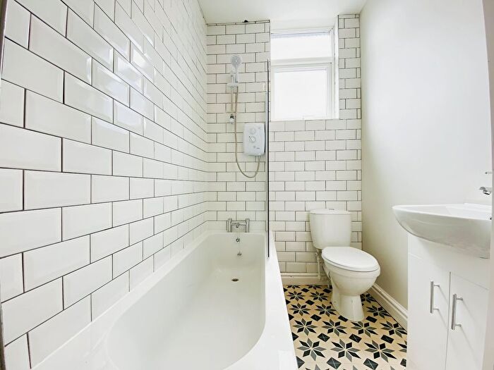 2 Bedroom End Of Terrace House For Sale In Kenyon Street, Gorton, Manchester, M18