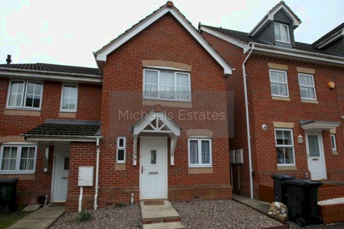 2 Bedroom Semi-Detached House To Rent In Carrington Road, Leicester LE5