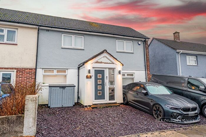 3 Bedroom End Terrace House For Sale In Higher St. Budeaux, Plymouth, Devon, PL5