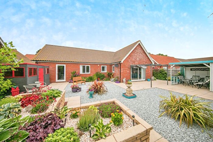 3 Bedroom Detached House For Sale In The Oaks, Great Oakley, Harwich, CO12