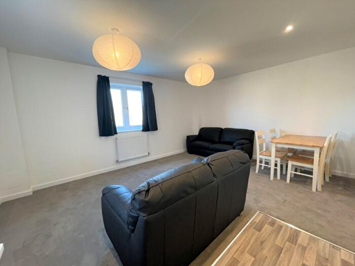 2 Bedroom Apartment To Rent In Violet Croft, Ampthill Gardens, Ampthill, MK45
