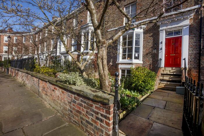 1 Bedroom Flat To Rent In St. Pauls Square, York, YO24