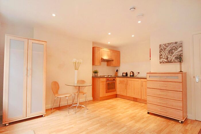Studio To Rent In Gloucester Place, Marylebone, NW1
