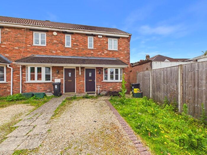 2 Bedroom House To Rent In Romo Court, Staple Hill, BS16