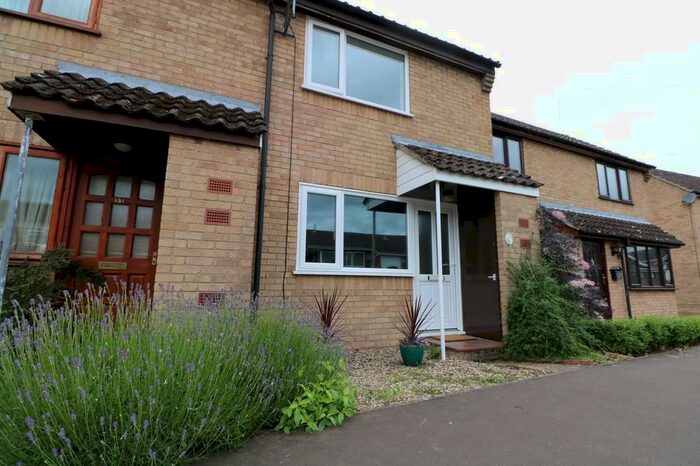 2 Bedroom Terraced House To Rent In St. Davids Close, Long Stratton, NR15