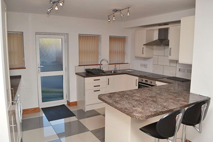 2 Bedroom Flat To Rent In Church Street, Malvern, WR14