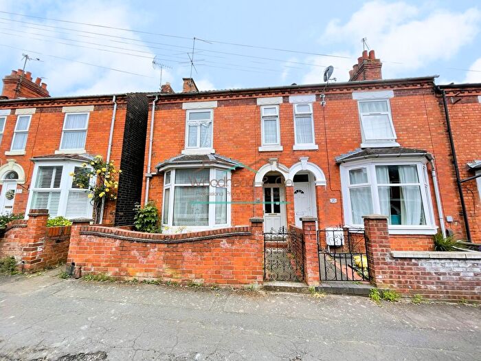 3 Bedroom Terraced House To Rent In Ferrestone Road, Wellingborough, NN8