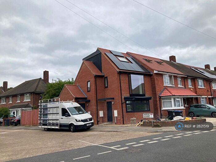 3 Bedroom Maisonette To Rent In Maple Close, Mitcham, CR4