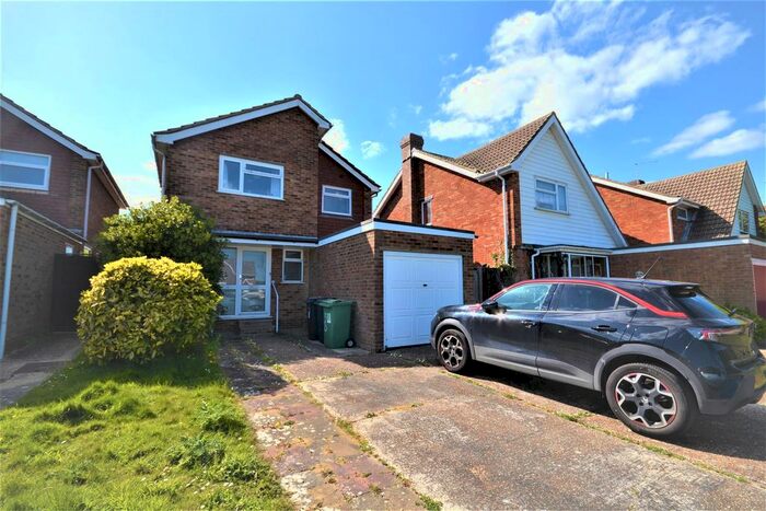 3 Bedroom Detached House To Rent In Compton Close, Bexhill On Sea, TN40
