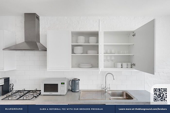 1 Bedroom Flat To Rent In Clerkenwell, London, EC1M