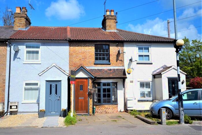 2 Bedroom Terraced House To Rent In Baddow Road, Chelmsford, CM2