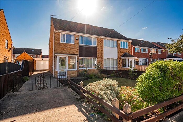 3 Bedroom Semi-Detached House For Sale In Laburnum Drive, Grimsby, Lincolnshire, DN34