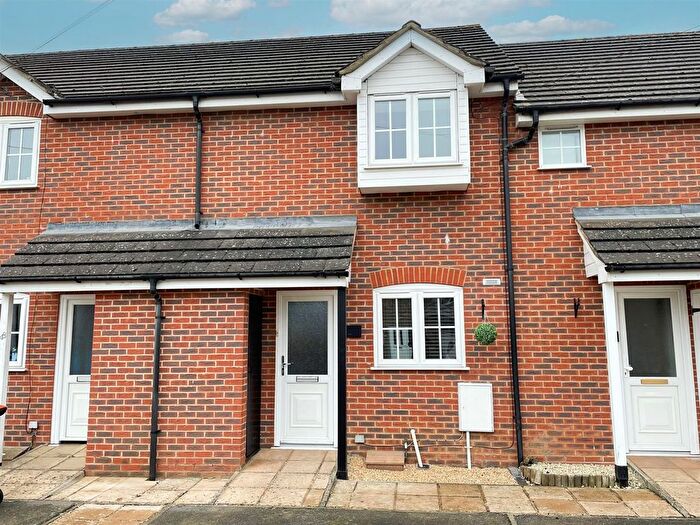 2 Bedroom Property To Rent In Summer Street, Leighton Buzzard, Beds, LU7