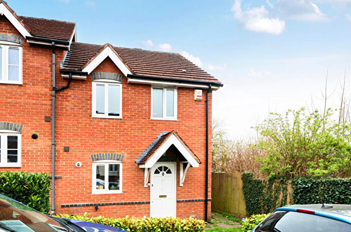 3 Bedroom Semi Detached House For Sale In Falcon Rise, Downley, High Wycombe, HP13