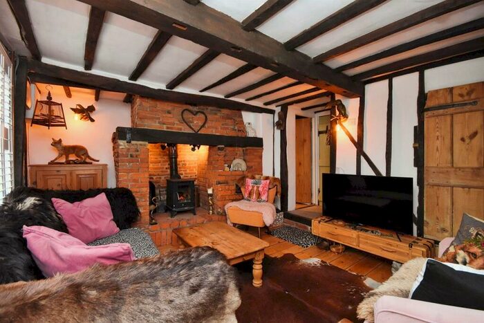 2 Bedroom Cottage For Sale In High Street, Earls Colne, Colchester, CO6