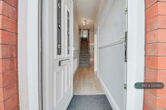 6 Bedroom Semi-Detached House To Rent In Riding Street, Southport, PR8