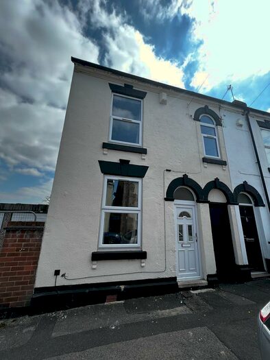 3 Bedroom Terraced House To Rent In Bedford Street, Derby, DE22