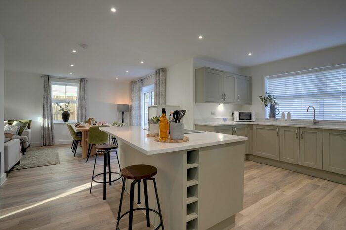 5 Bedroom Detached House For Sale In Blenheim Terrace, Bovey Tracey, Newton Abbot, TQ13
