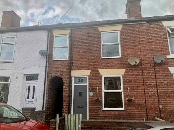 3 Bedroom House To Rent In Sanforth Street, Whittington Moor, S41
