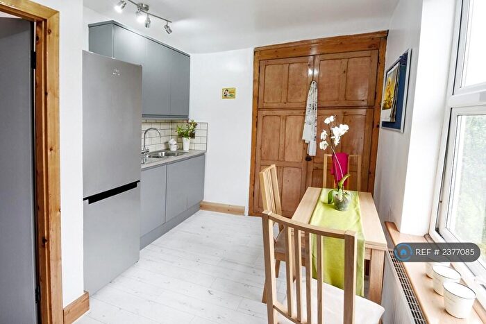 1 Bedroom Flat To Rent In Wostenholm Road, Sheffield, S7