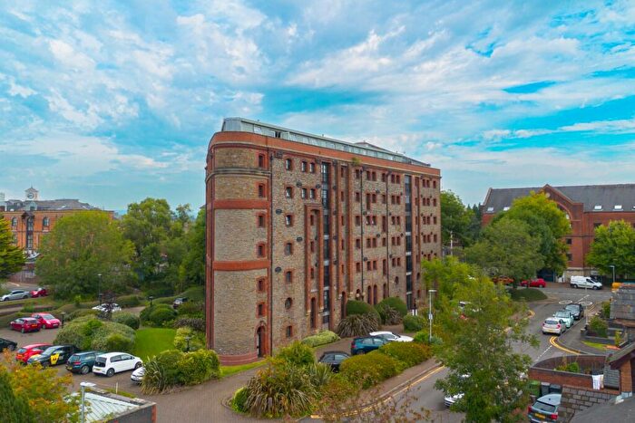 2 Bedroom Apartment For Sale In Llansannor Drive, Cardiff Bay, CF10