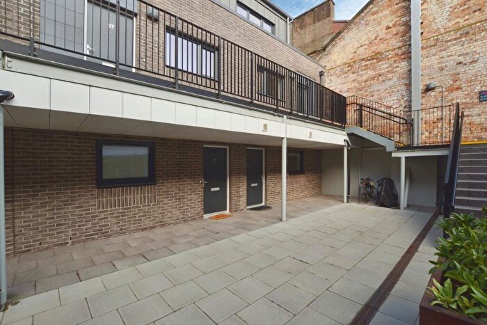 1 Bedroom Flat To Rent In Dryden Street, Leith, Edinburgh, EH7