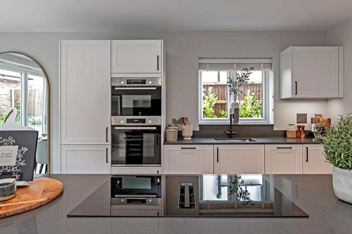 5 Bedroom Detached House For Sale In Greensands Place, Clophill Road, Maulden, Bedfordshire, MK45