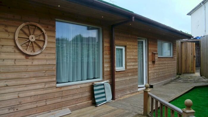 1 Bedroom Lodge To Rent In The Annexe, 6 Eastleigh Close, Staple Hill, Bristol BS16