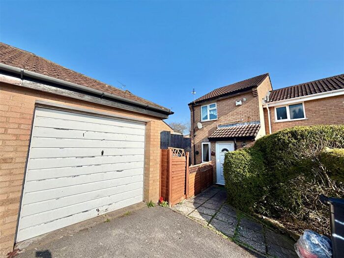 2 Bedroom End Terrace House For Sale In Glanville Gardens, Bristol, BS15