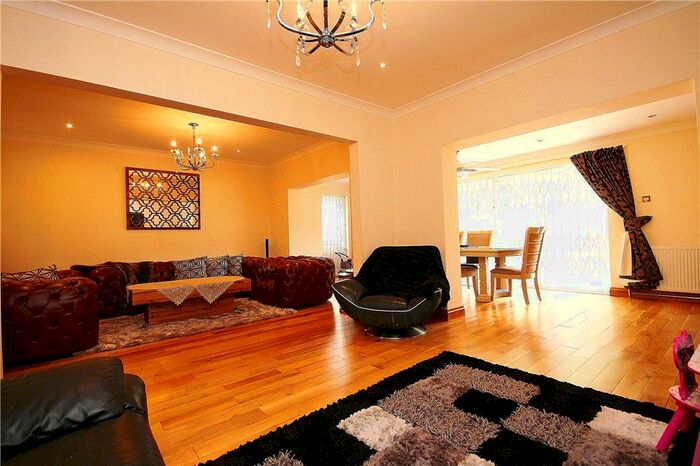 4 Bedroom Detached House To Rent In Westwood Avenue, London SE19