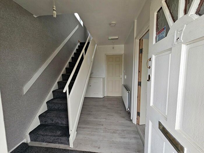 3 Bedroom Semi-Detached House To Rent In Hayton, Coventry, CV4