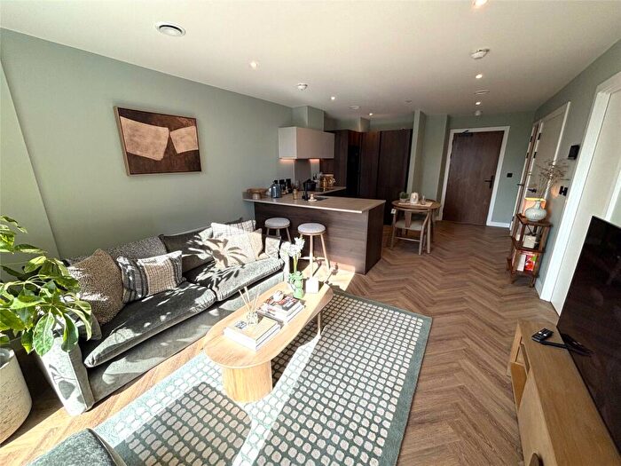 1 Bedroom Apartment To Rent In One Eastside, Jennens Road, Birmingham, West Midlands, B4