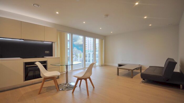 1 Bedroom Flat To Rent In Kidbrooke Park Road, London, SE3