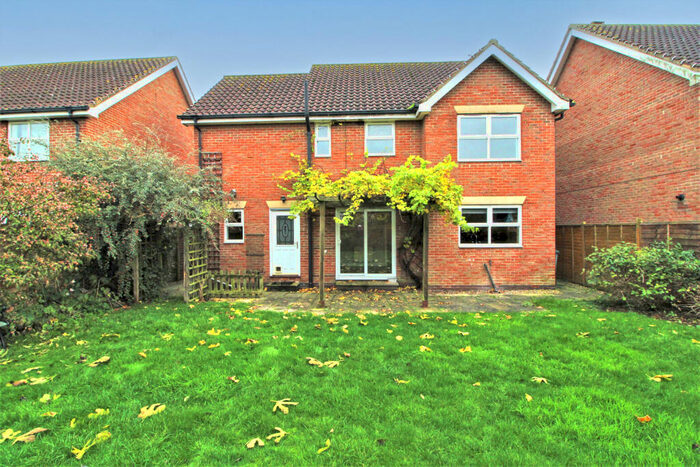 4 Bedroom Detached House For Sale In Carr Lane, Leven, HU17