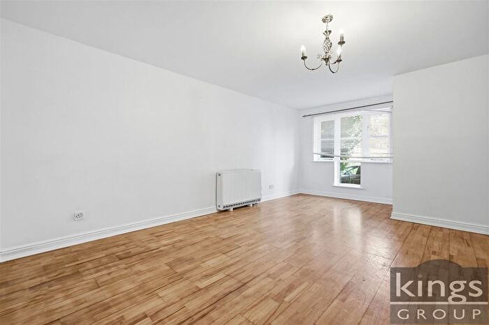 2 Bedroom Flat For Sale In Bren Court, Colgate Place, EN3