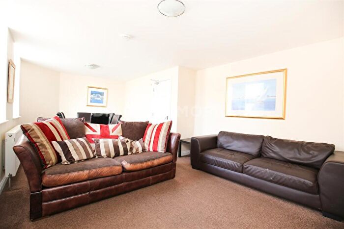 6 Bedroom Maisonette To Rent In (£pppw) Fairfield Road, Jesmond, NE2