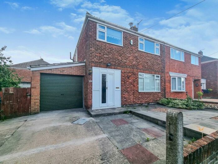 3 Bedroom Semi-Detached House To Rent In Grange Road, Carrville, Durham, Durham, DH1