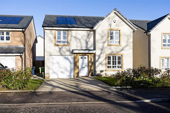 4 Bedroom Detached House For Sale In Conacher Drive, G33