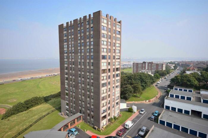 2 Bedroom Flat To Rent In The Cliff, Wallasey, CH45
