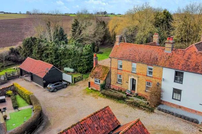 4 Bedroom House For Sale In Brookend, Stebbing, Dunmow, CM6