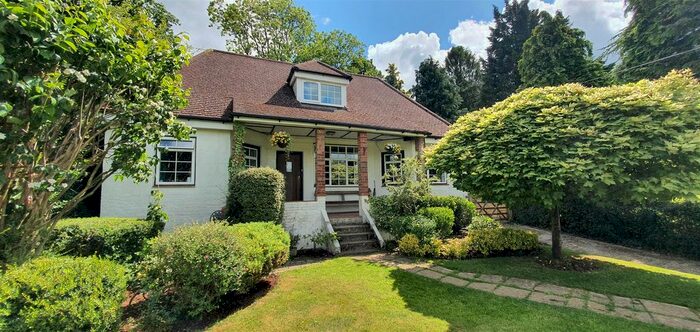 Equestrian Property For Sale In Parkwood Road, Tatsfield, Westerham, TN16