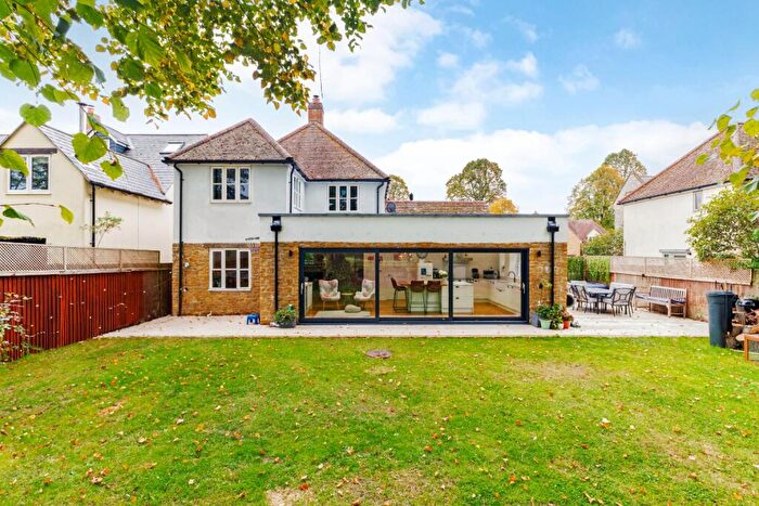 4 Bedroom Detached House For Sale In Ainstey Drive, Sparkford, BA22