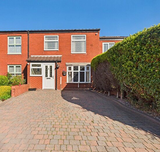 3 Bedroom Terraced House For Sale In Lindridge Drive, Minworth, B76