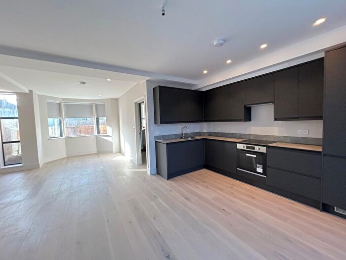 3 Bedroom House To Rent In Olive Street, Romford, RM7