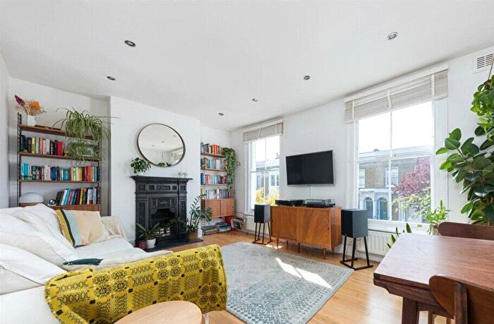 2 Bedroom Apartment To Rent In Rushmore Road, London, E5