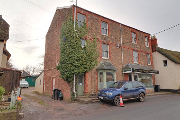 1 Bedroom Flat For Sale In Long Street, Williton, Taunton, Somerset, TA4