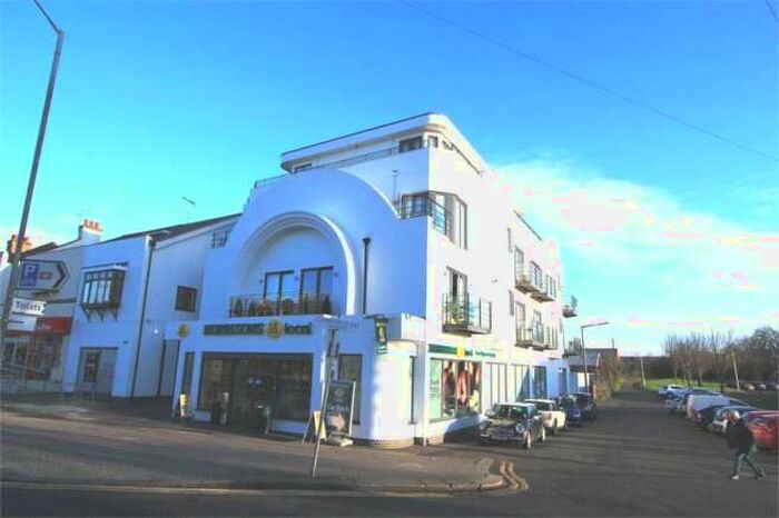 3 Bedroom Flat To Rent In Ness Road, Shoeburyness, Southend-on-sea, Essex, SS3