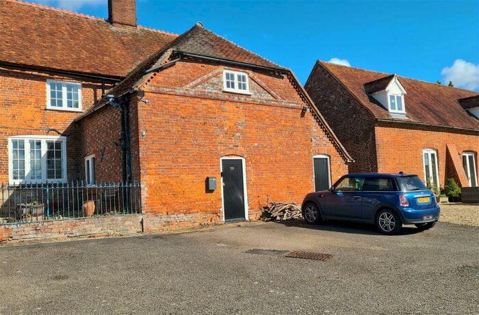 3 Bedroom Terraced House To Rent In Beedon, Chieveley, RG20