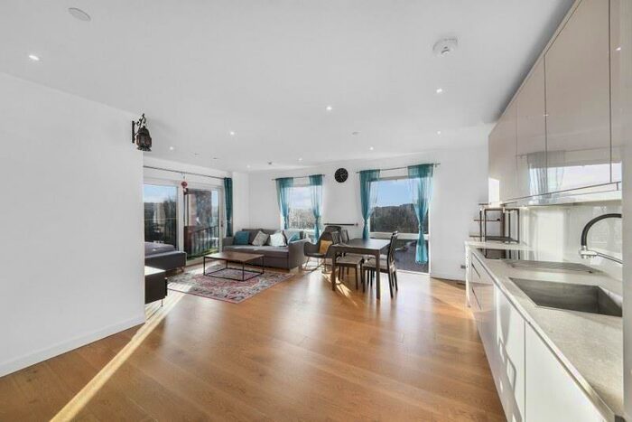 3 Bedroom Flat To Rent In Quassia House, Colindale Gardens, NW9